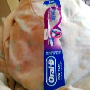 Oral b pro flex stain eraser tooth brush